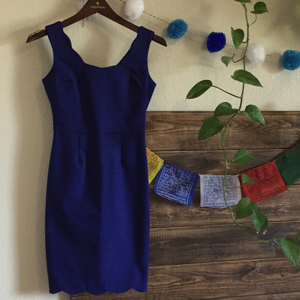 Lulus scalloped cocktail dress, xs